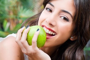 Dental Implants Yes you can Eat an Apple